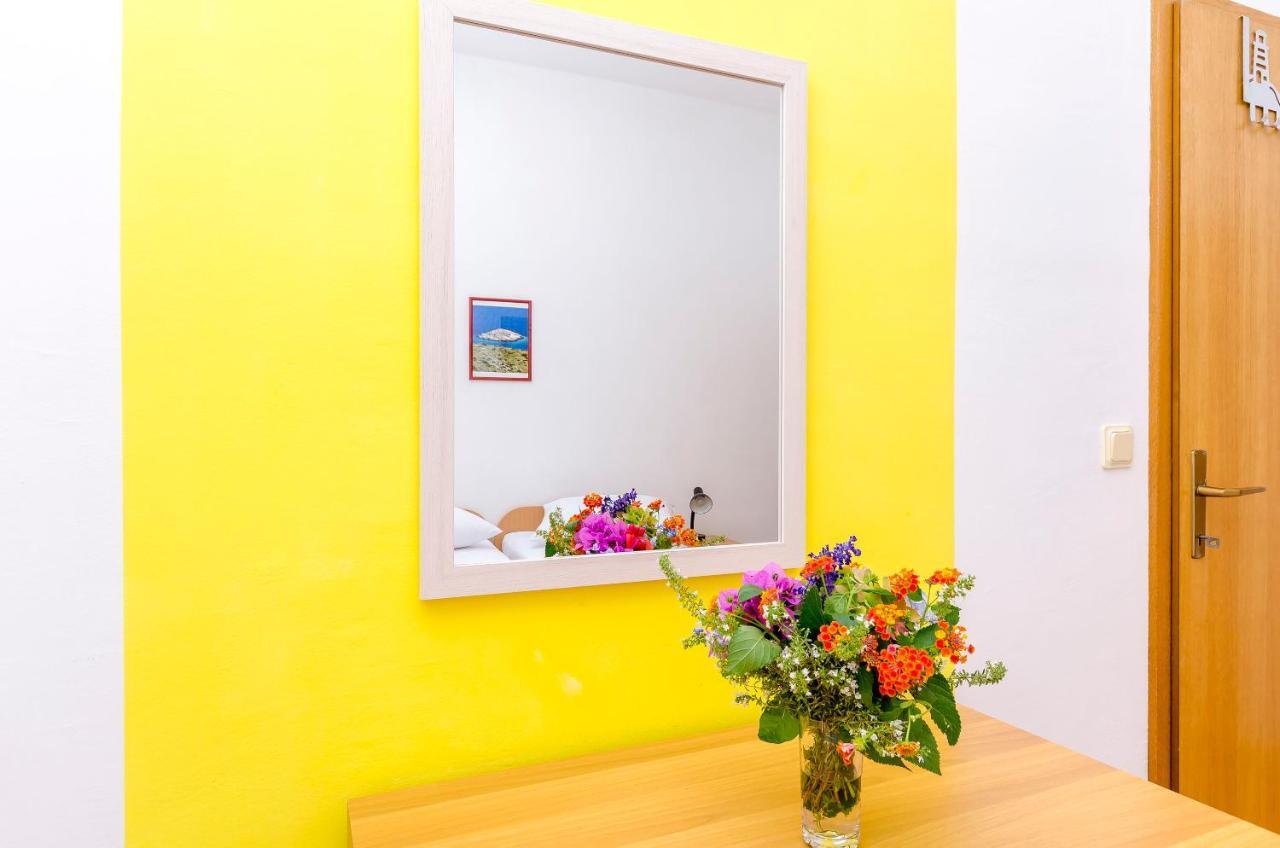 Apartments Mate トロギール エクステリア 写真