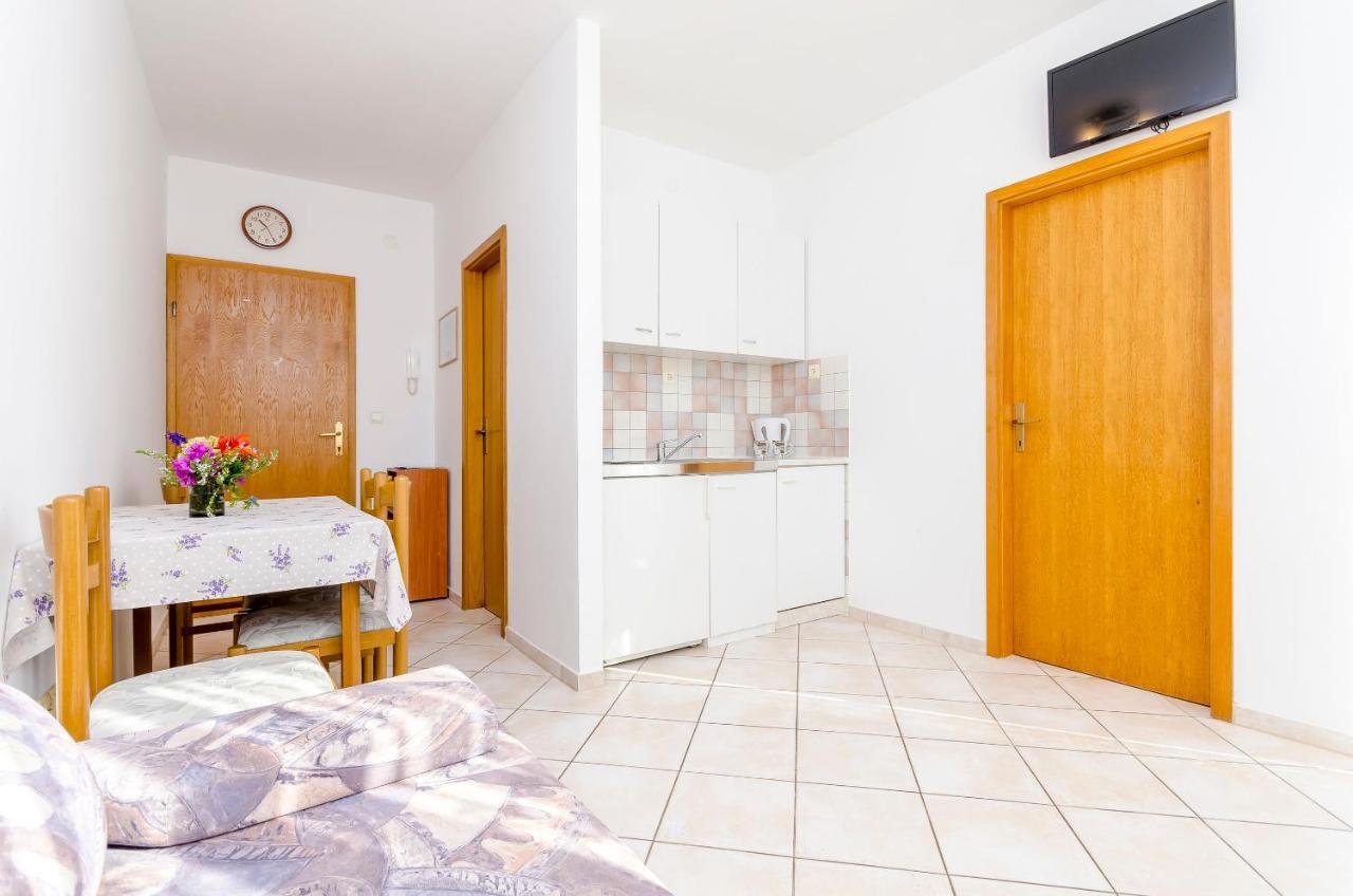 Apartments Mate トロギール エクステリア 写真