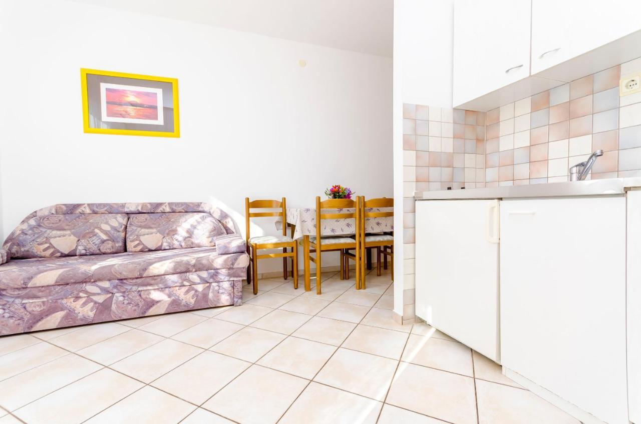 Apartments Mate トロギール エクステリア 写真